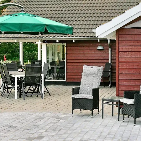 Tatil Evi Two-bedroom Holiday In Hornbaek 2