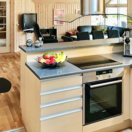 Two-bedroom Holiday In Hornbaek 2 Tatil Evi