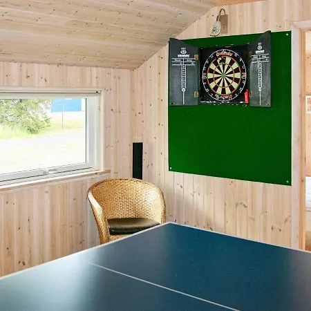 Two-bedroom Holiday In Hornbaek 2 *