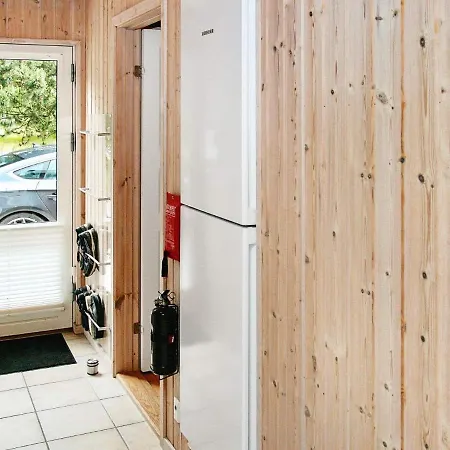 Two-bedroom Holiday In Hornbaek 2 Tatil Evi