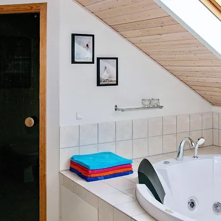 Two-bedroom Holiday In Hornbaek 2 *