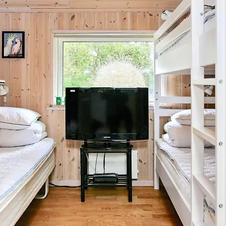 Two-bedroom Holiday In Hornbaek 2 * Rødby